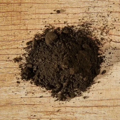 Kasselinruskea väripigmentti