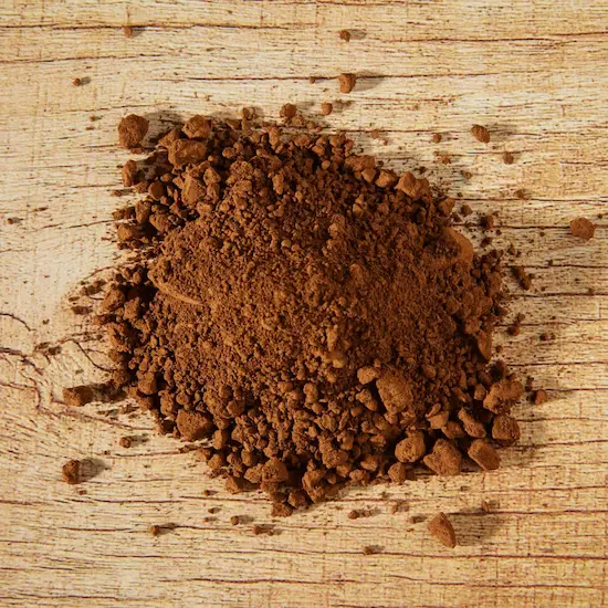 rautaoksidiruskea vaalea väripigmentti