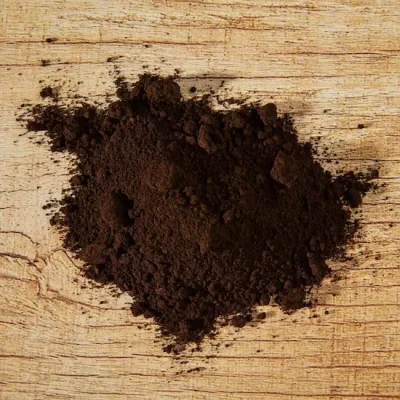 rautaoksidiruskea tumma väripigmentti