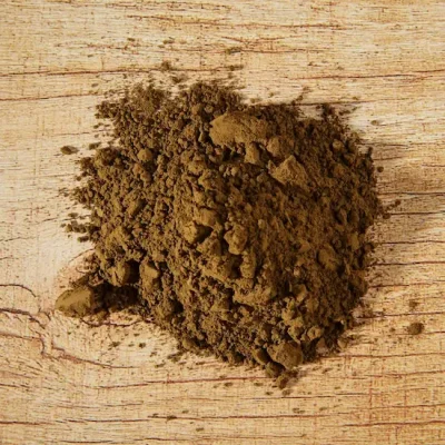 vihreä umbra väripigmentti